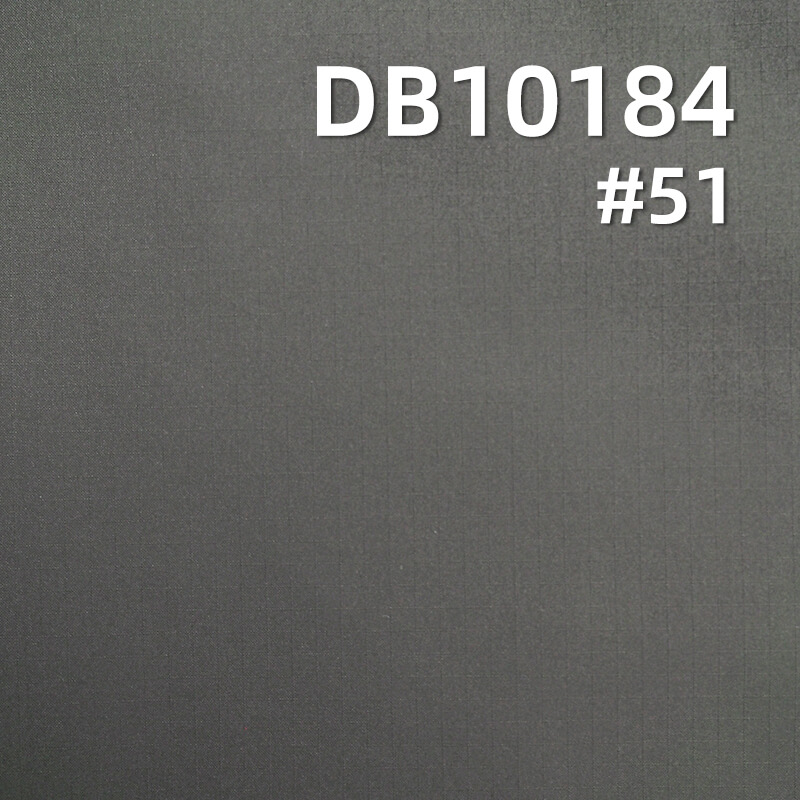 101g/m2涤纶染色布|50D消光T8小方格(0.25*0.25)|格子防水布|户外冲锋衣 防风服 夹克外套 羽绒服 棉衣面包服面料